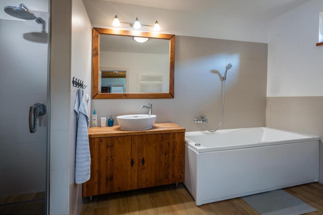 Apartmán Farmaobeckov Sk Exteriér fotografie